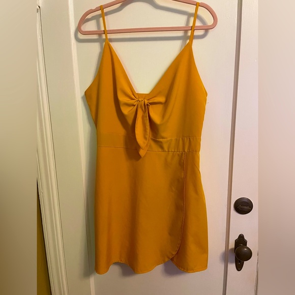 NWOT SHIEN Romper / Mustard Yellow / Bow / Size XL / 💛🌞🚲🧺🍑 - Picture 2 of 7